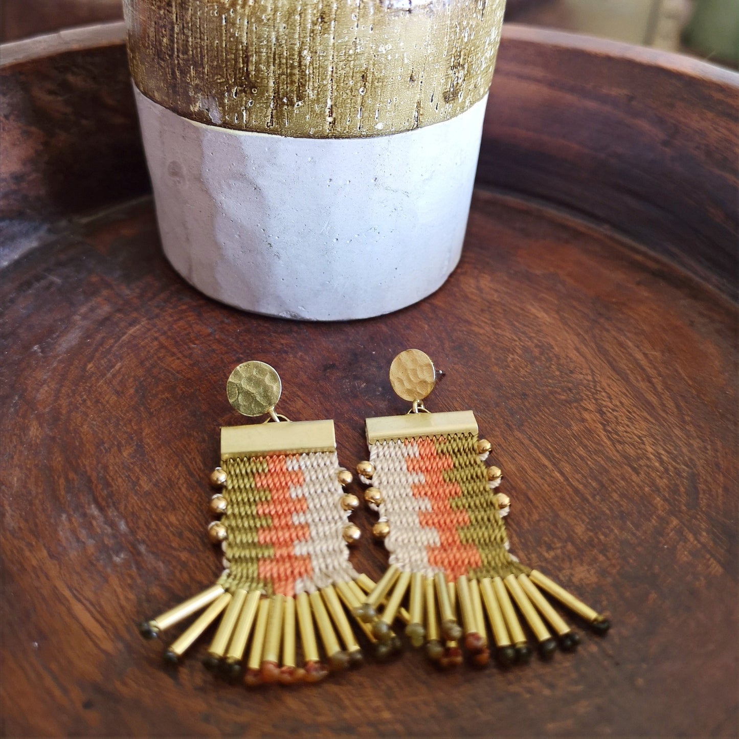 Aros tassel con base / Tassel earrings image 1