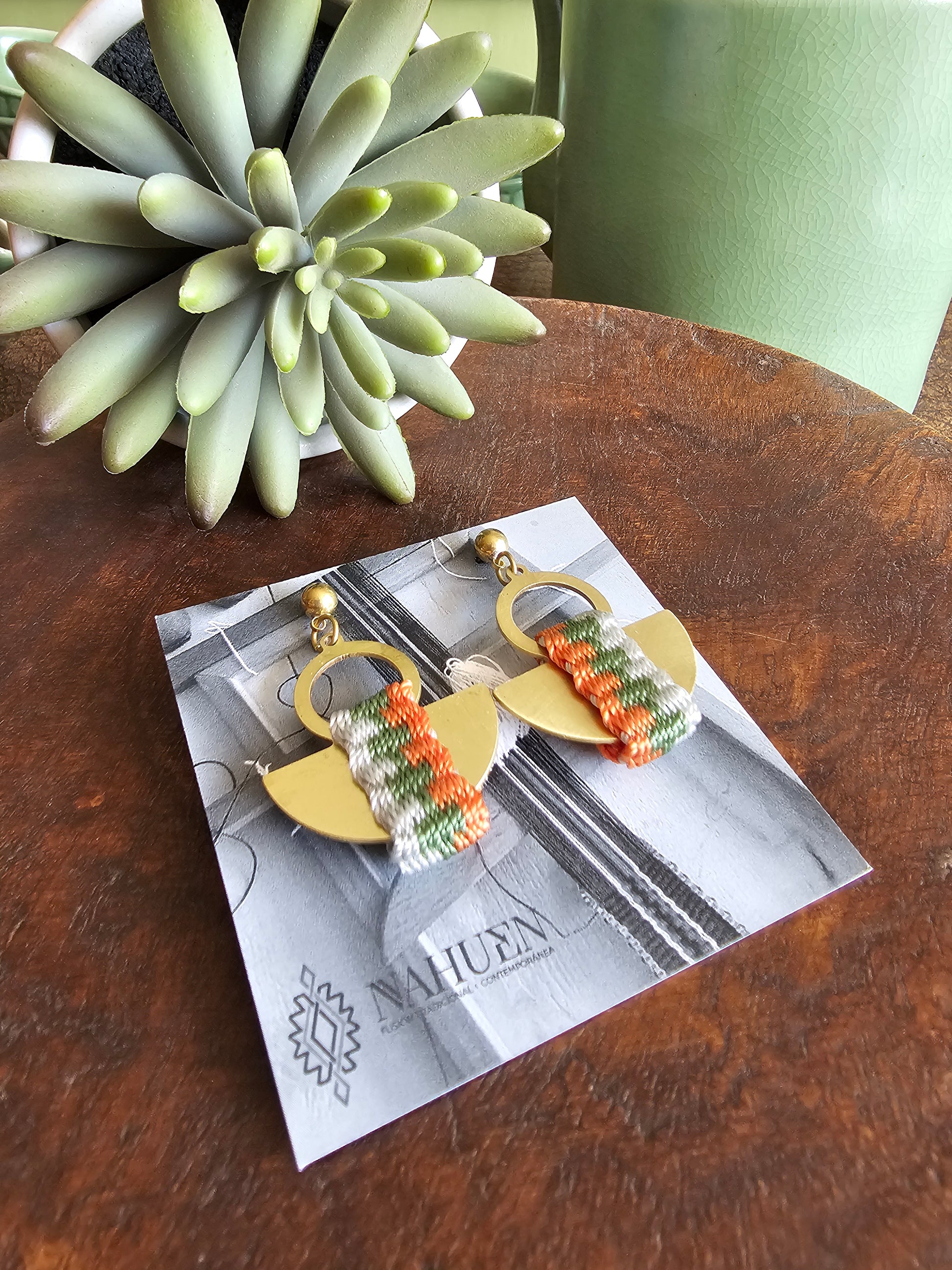 Aros media luna / half moon earrings image 12