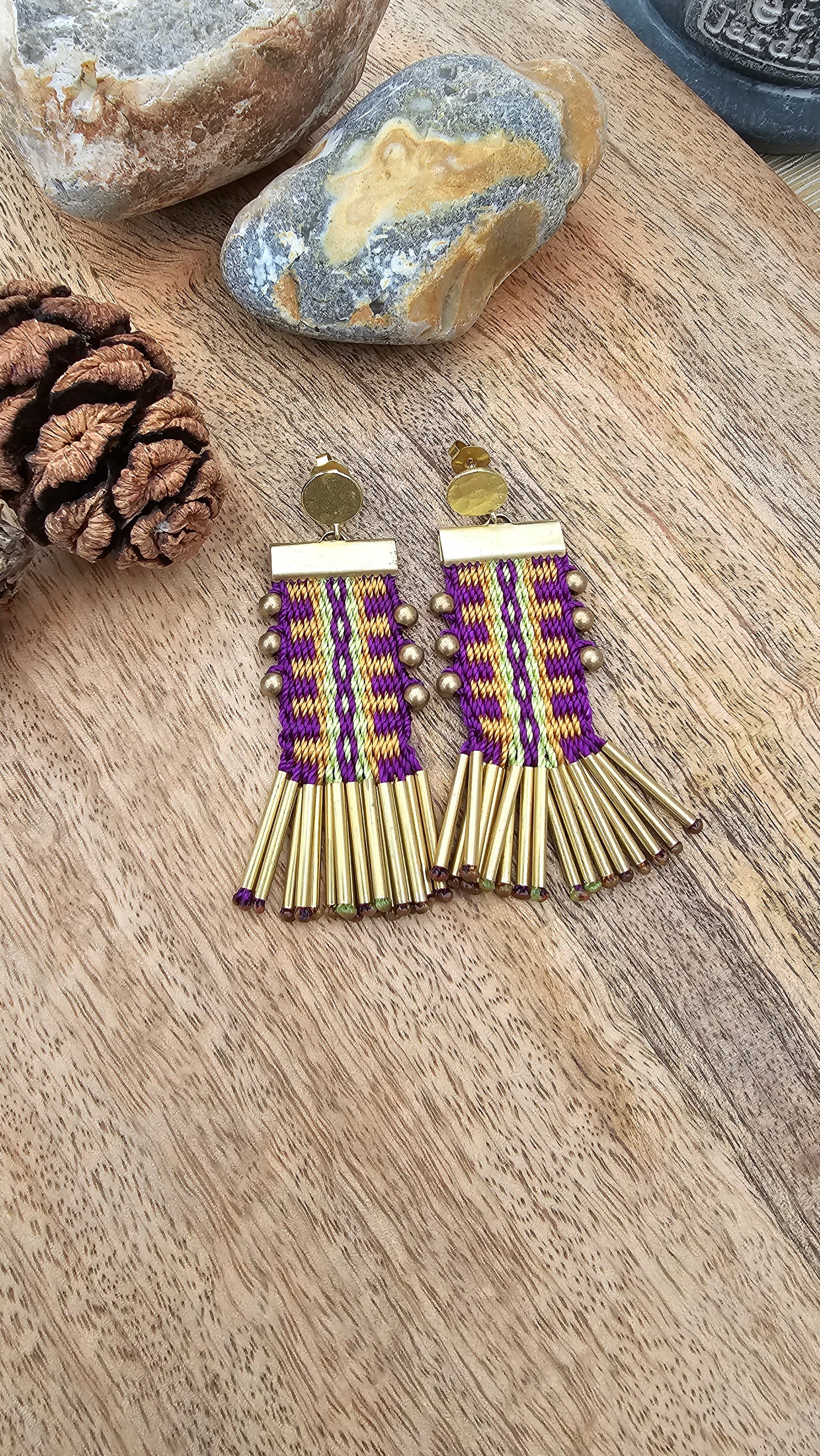 Aros tassel con base / Tassel earrings image 3