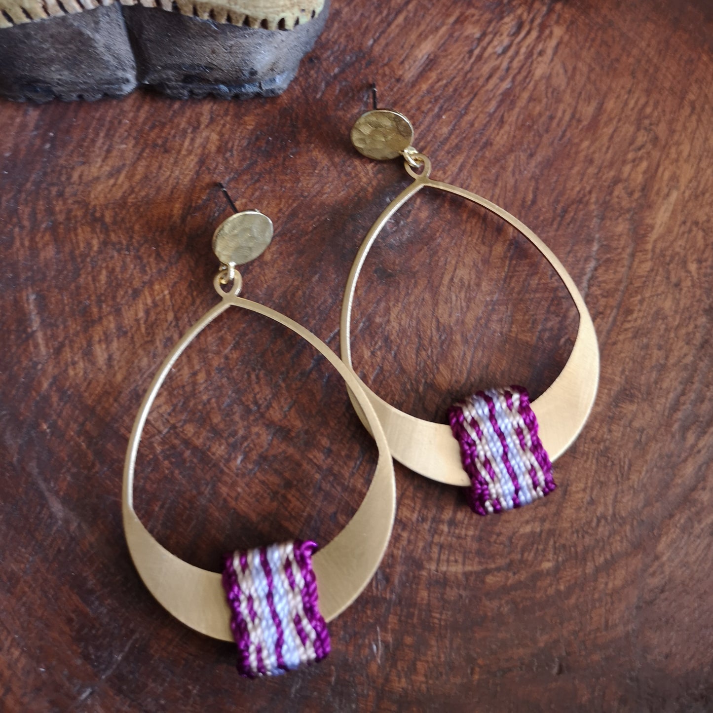 Aros Mañio coleccion nuestra tierra /  Mañio earrings image 1