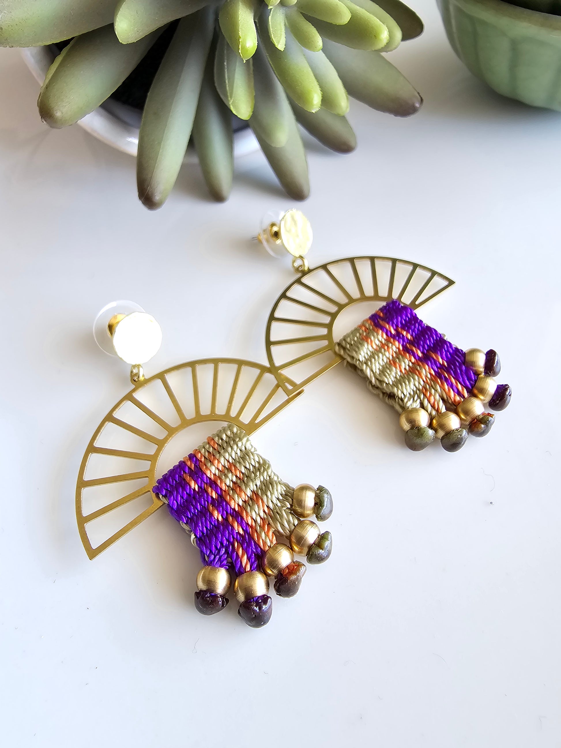 Aros media luna /half moon earrings image 0