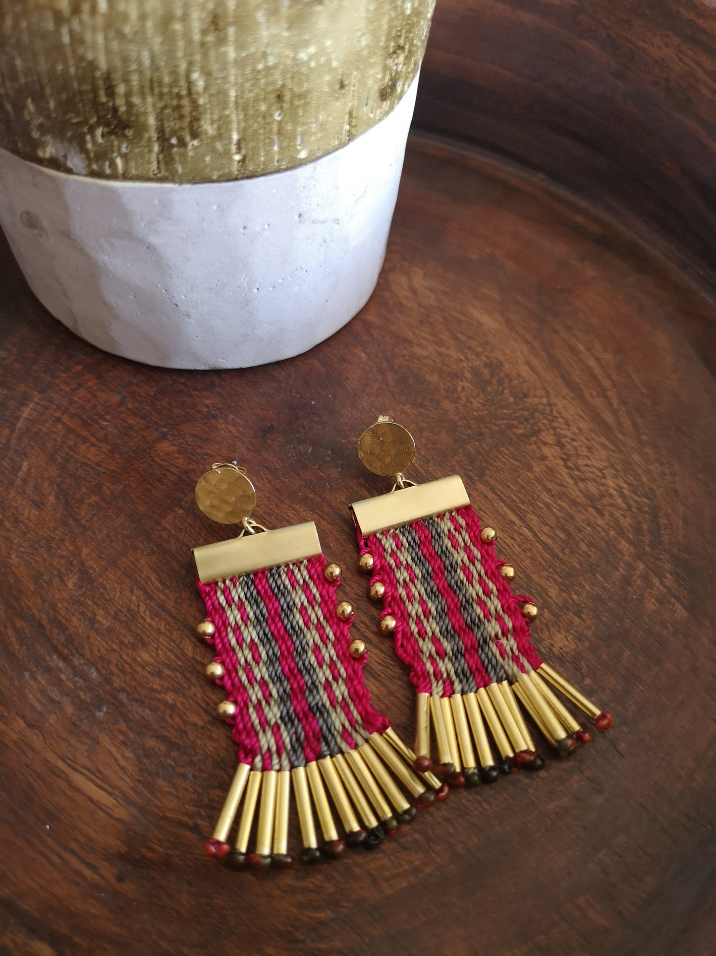 Aros tassel con base / Tassel earrings image 10